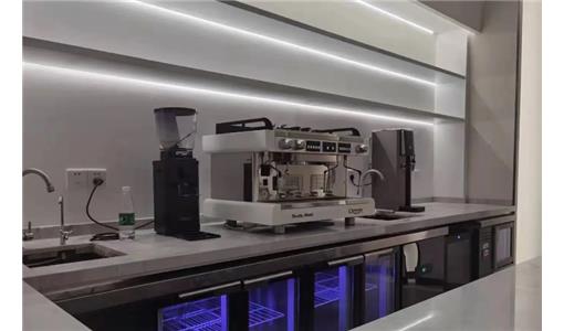 公司辦公室里意式和美式咖啡機哪個好？有什么區別？